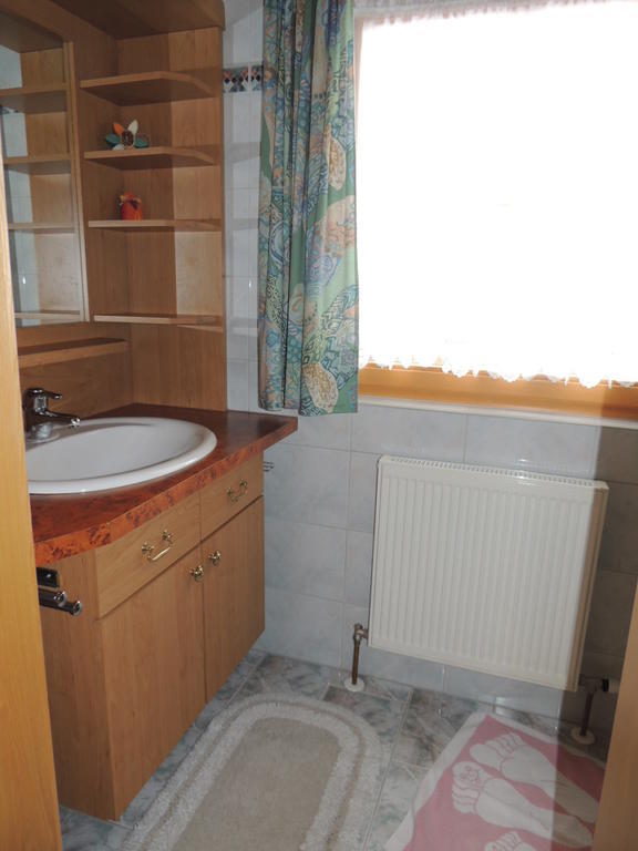 Ferienwohnungen Lemberger クリムル 部屋 写真